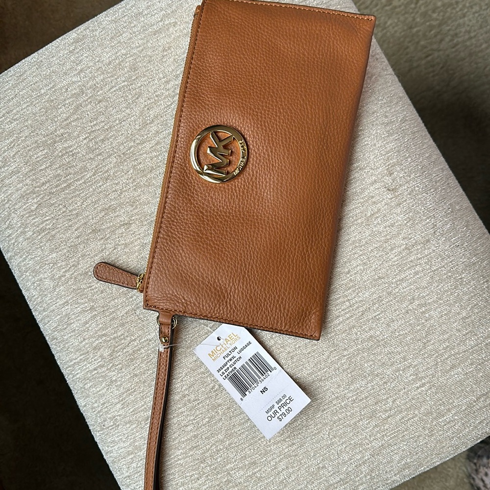 Brand new leather Michael Kors wristlet with tags